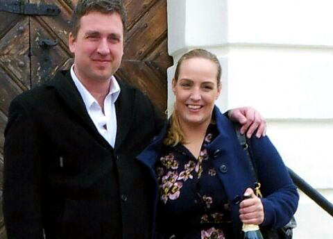 Första paret ut i bloggtävlingen