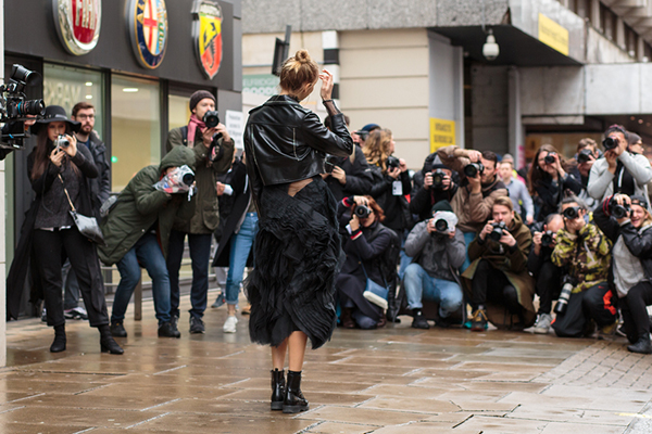 Här hänger modeeliten under modeveckorna