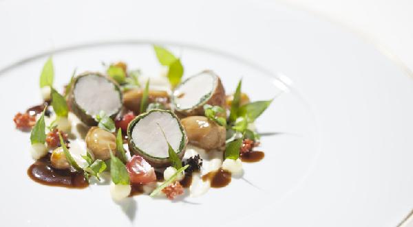 Lorenz Adlon Esszimmer