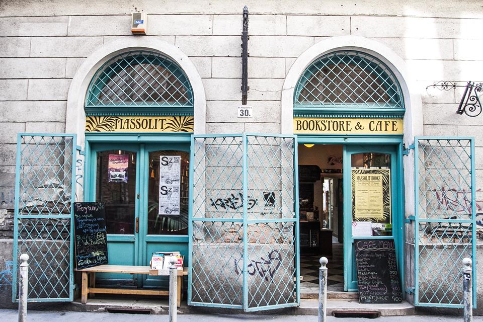 Massolit Books & Café