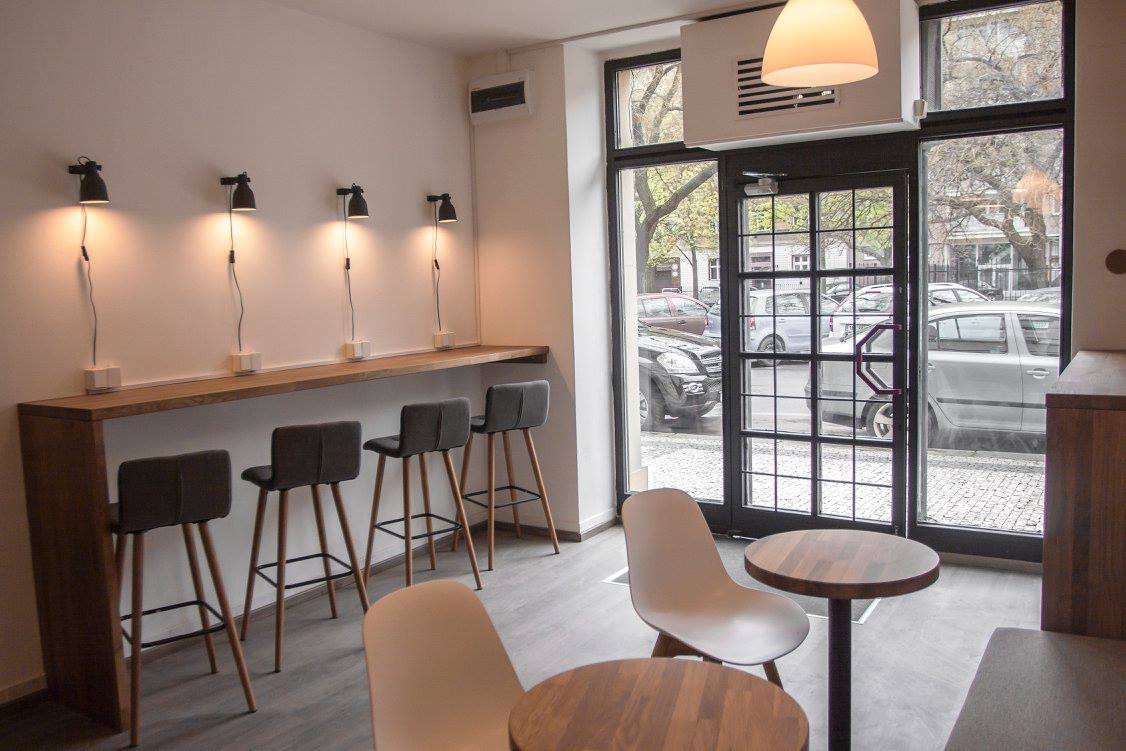 Barry Higgel’s Coffehouse