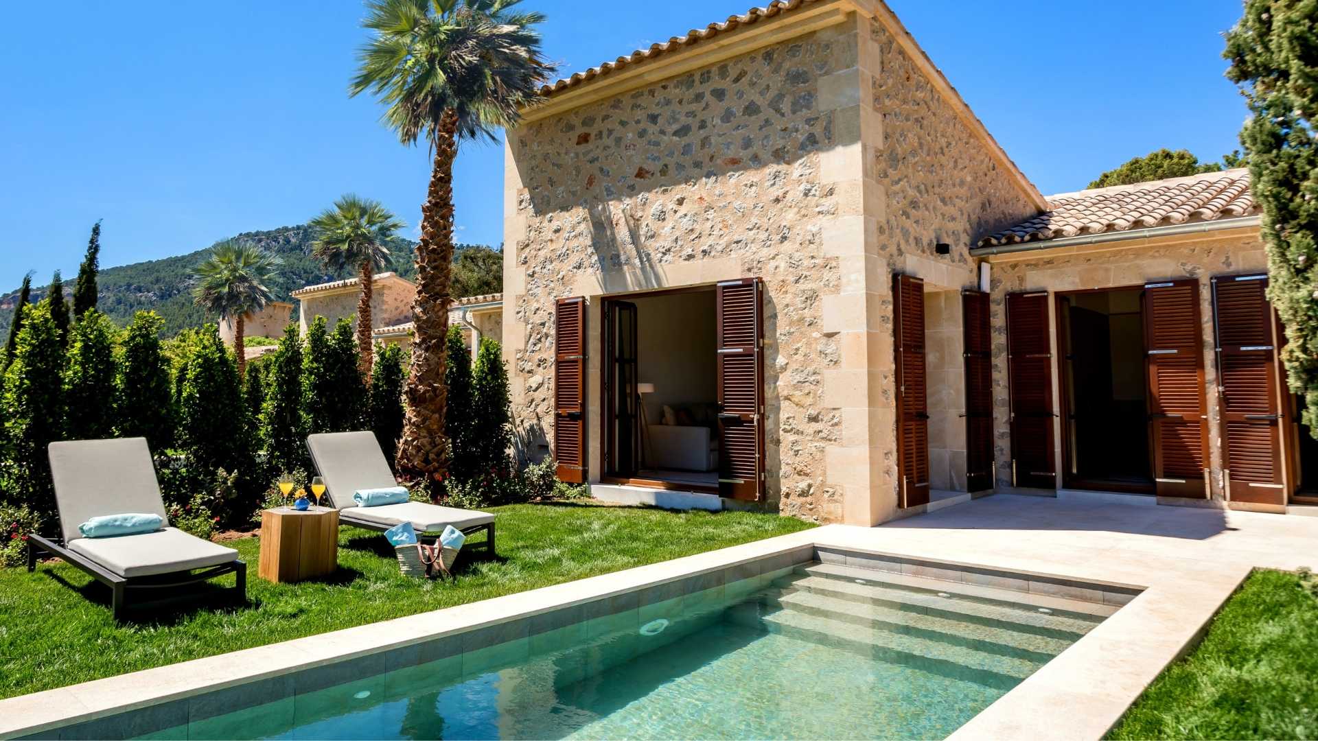Nya poolsviter på Castell Son Claret på Mallorca