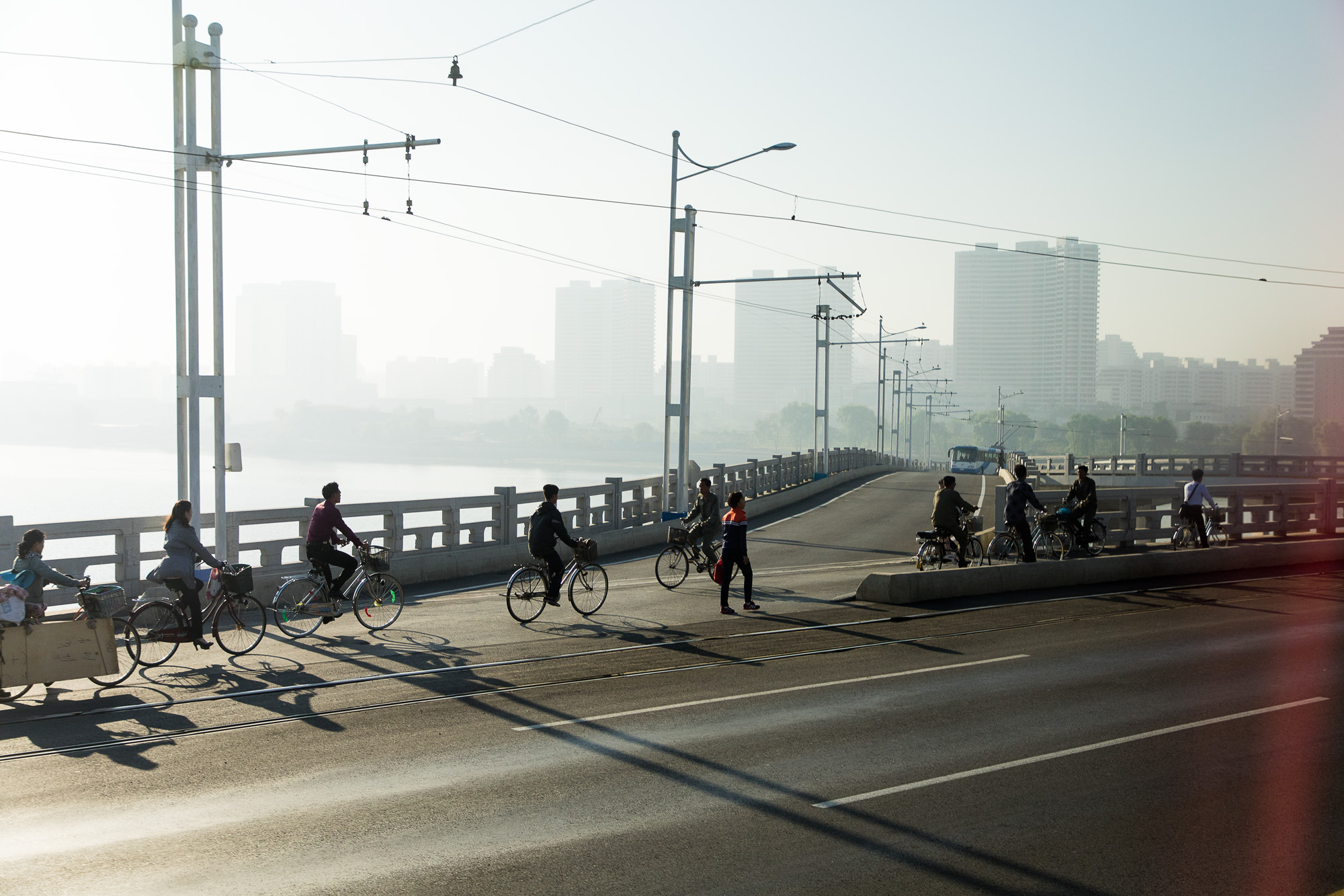 Nordkorea – landet annorlunda på två hjul