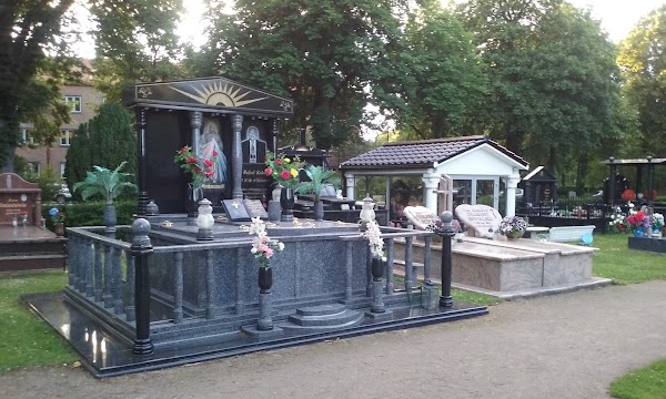 S:t Pauli Mellersta kyrkogård