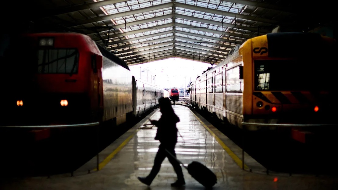 Tåget mellan Madrid-Lissabon på väg tillbaka