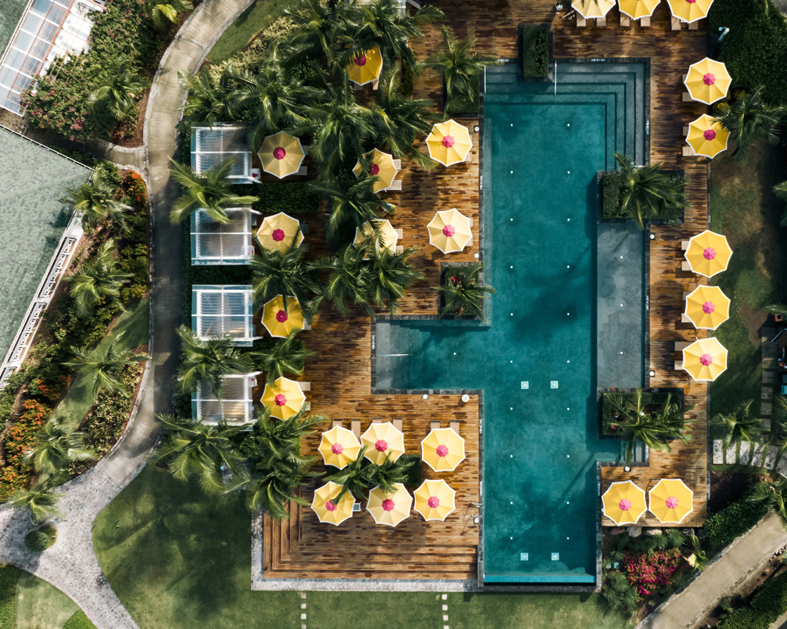 Four Seasons lanserar unik The White Lotus-paketresa