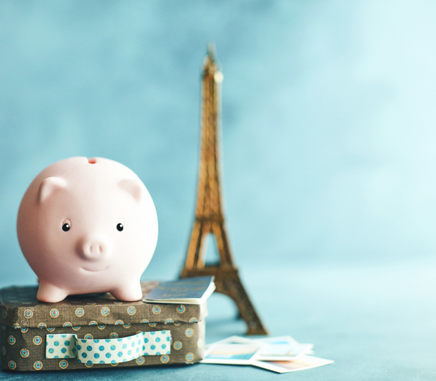 Så mycket sparar svenskarna till semestern